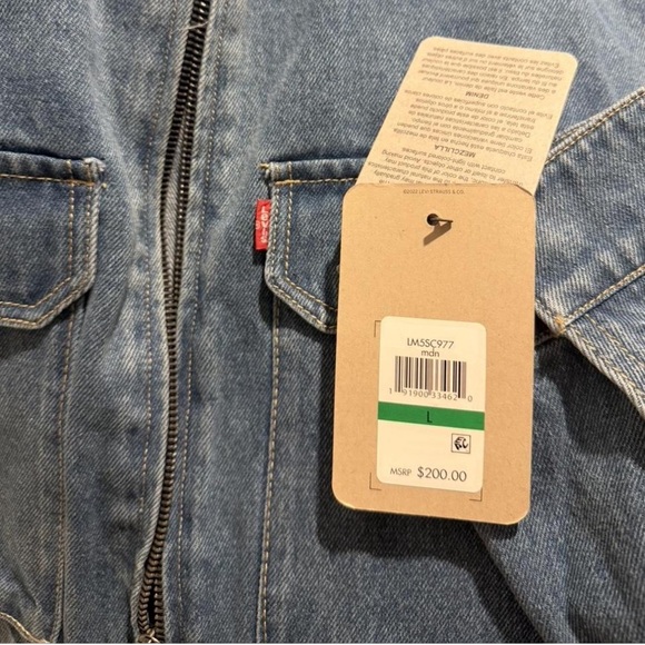 NWT Levi's Classic Full-Zip Shirt Denim Jacket Size Large - Picture 4 of 5
